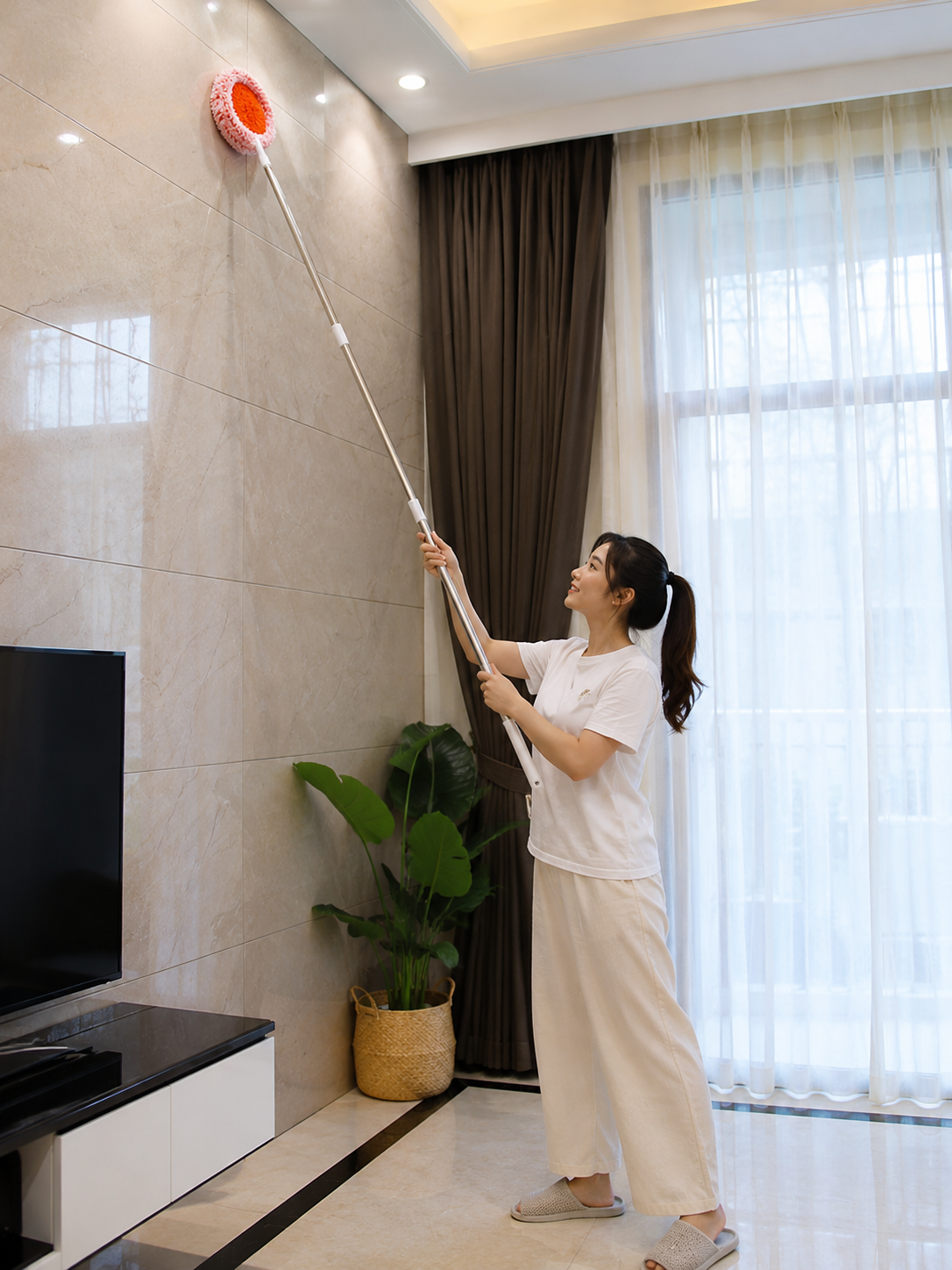 Long Handle Microfiber Wall & Ceiling Cleaning Mop – Stainless Steel Extendable Duster